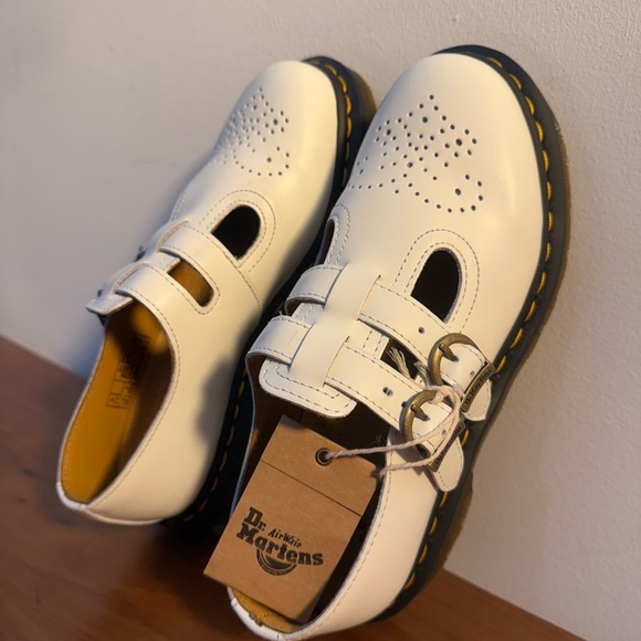 Dr. Martens White Leather Mary Jane style loafers - Picture 4 of 8